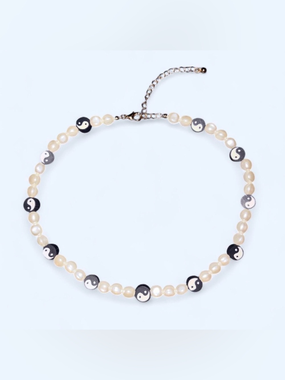 White Pearl & Yin Yang Beaded Choker Necklace